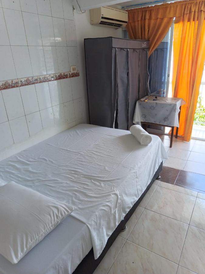 Excelente Ubicacion - Nuevo Bosque - Seguridad Apartment