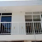 Apartamento cálido y acogedor en conjunto residencial